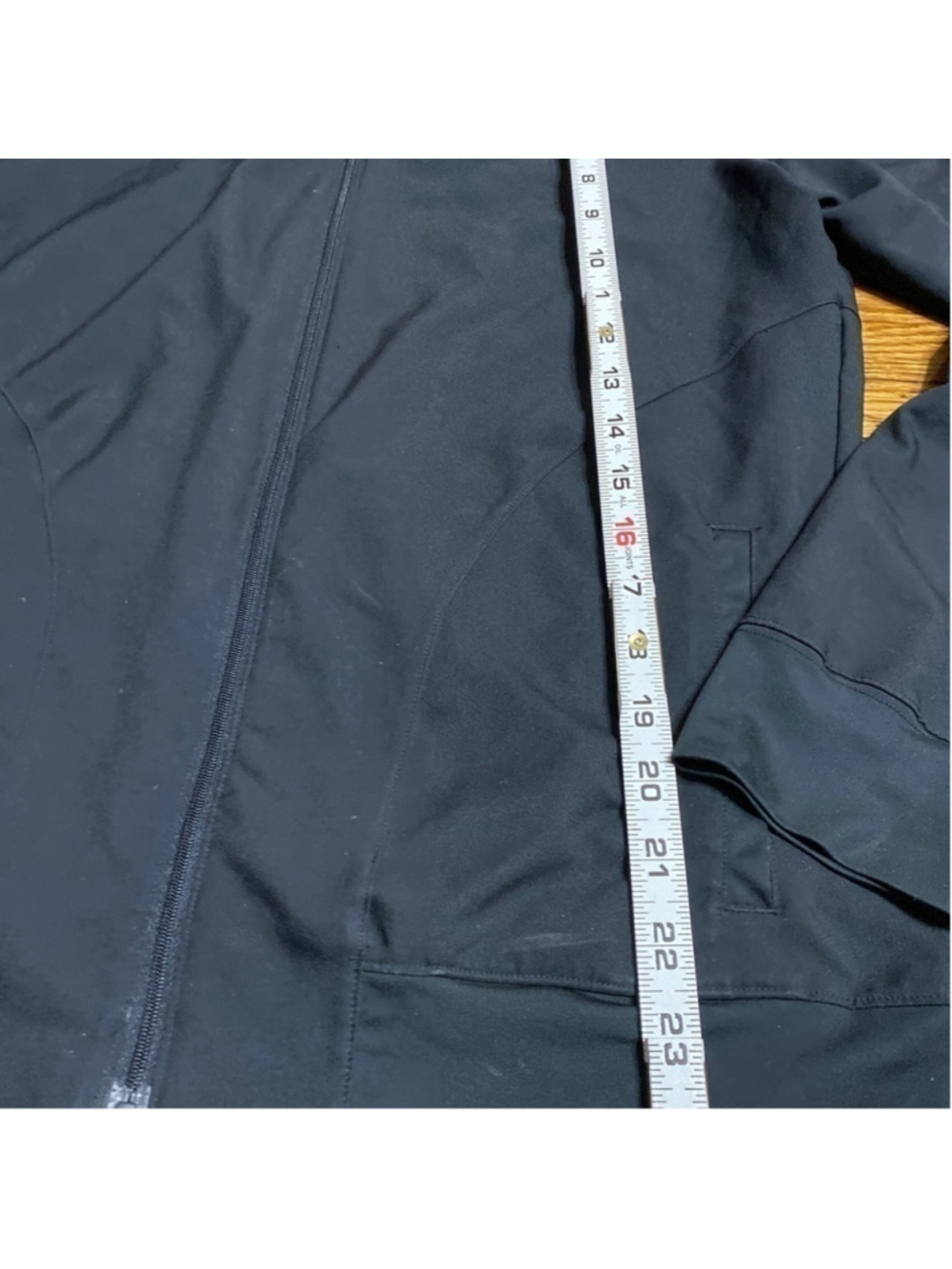 under Armour Nylon Jacket Black Full Zip Size MD. - Picture 8 of 10